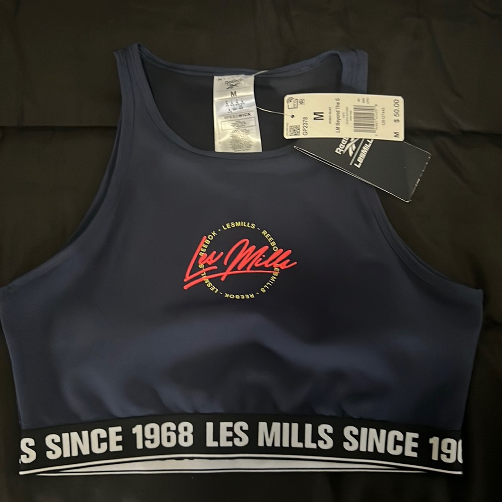 Reebok Les Mills top Size M